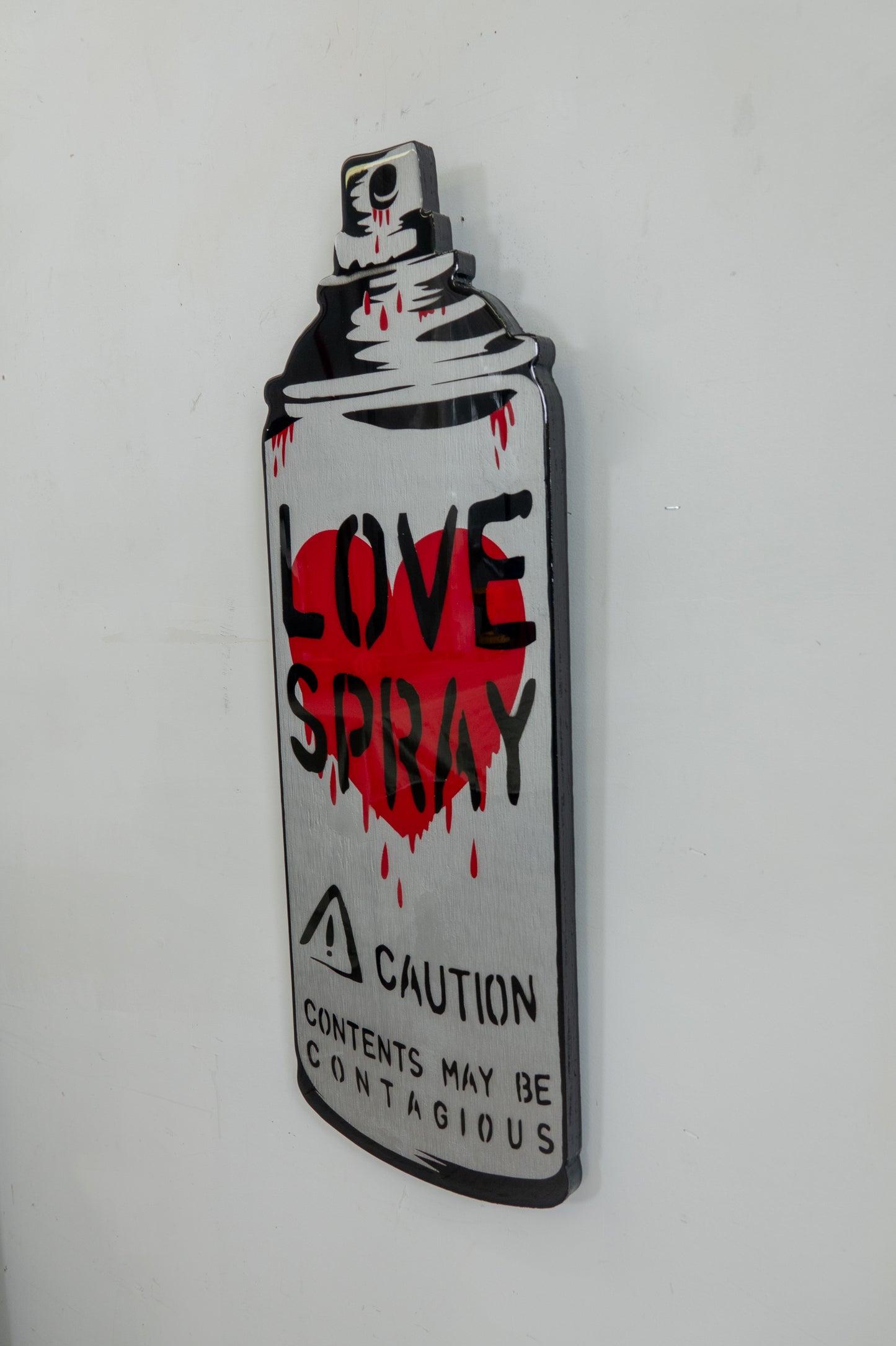 Silver-Red LoveSpray